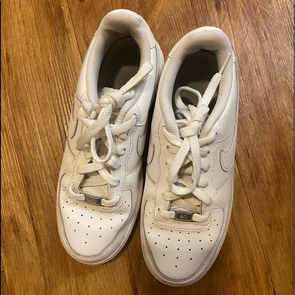 ✅ SOLD ✅ - Picture 2 of 5